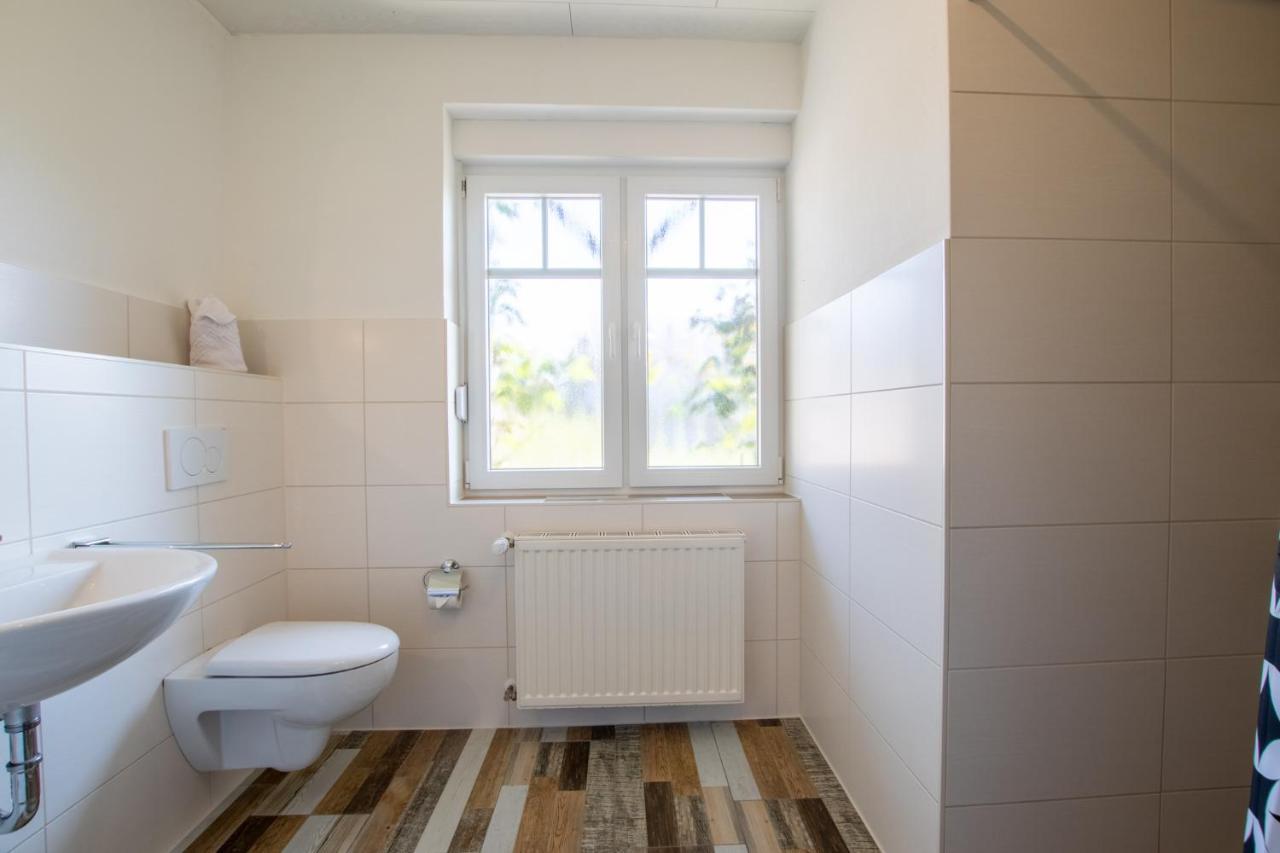 Gaestehaus Djuren Roggenstede エクステリア 写真