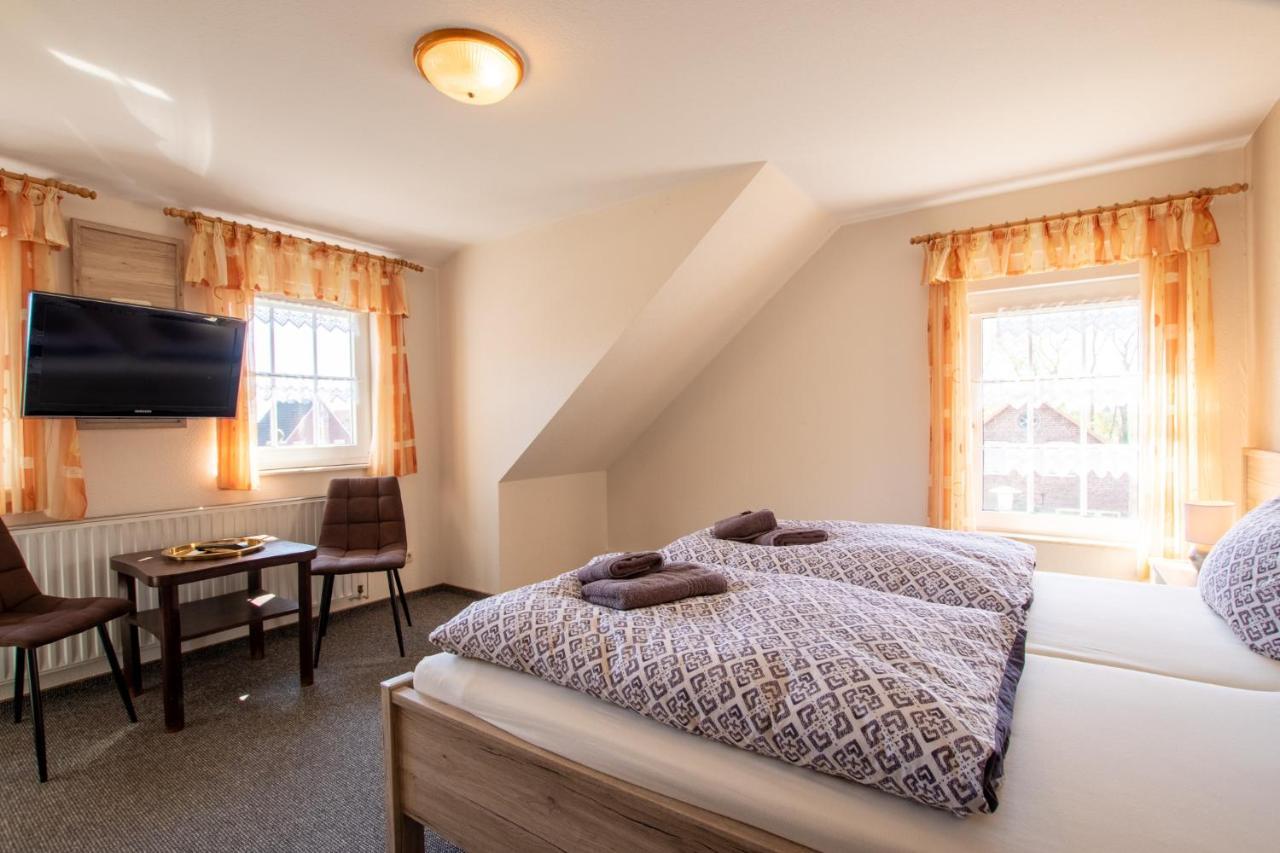 Gaestehaus Djuren Roggenstede エクステリア 写真